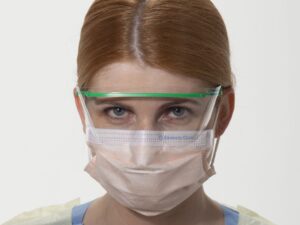 FluidShield? Procedure Mask - Image 3