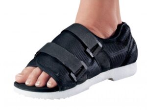 ProCare? Male Foam Cast Shoe, Medium - Image 1